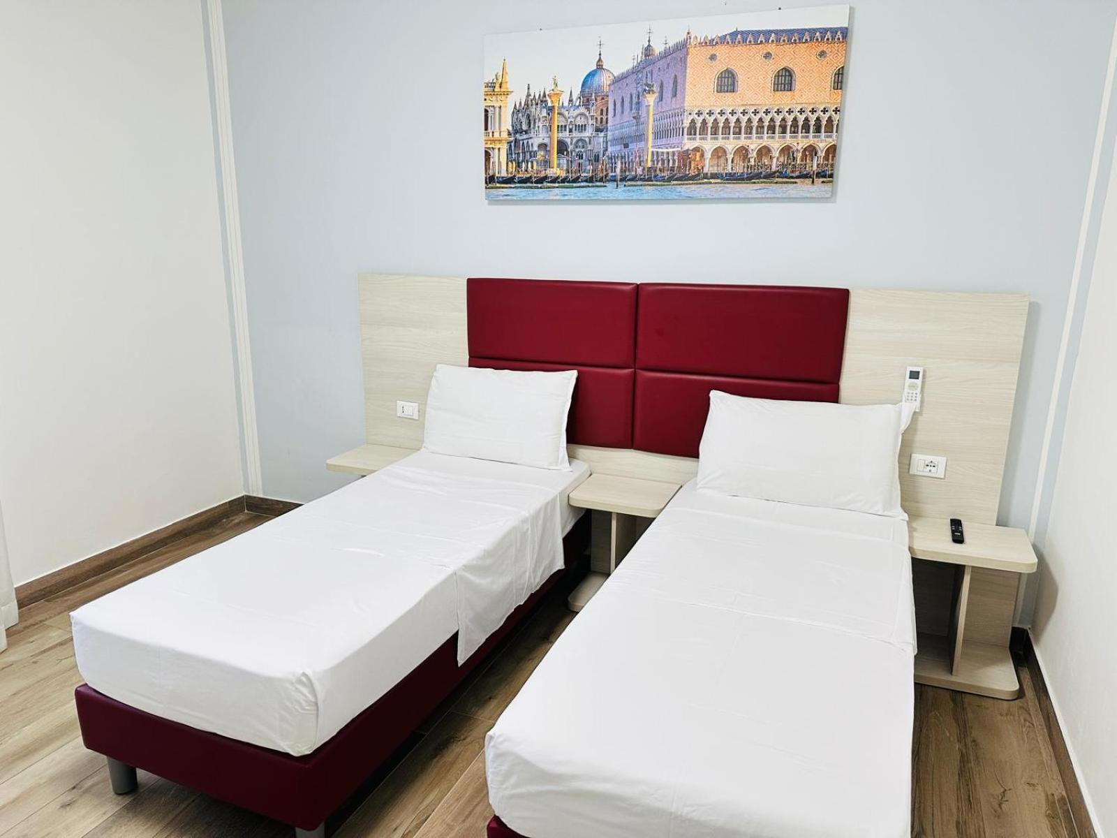 Venice Hub Местре Екстер'єр фото